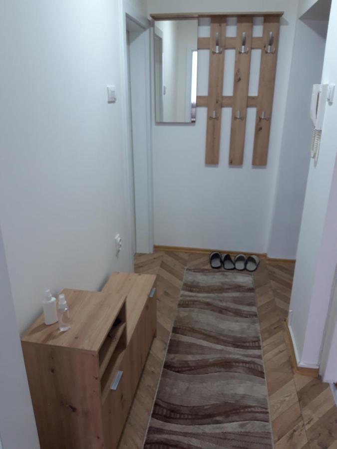 Stan na dan Simikic Apartment Bijeljina Luaran gambar